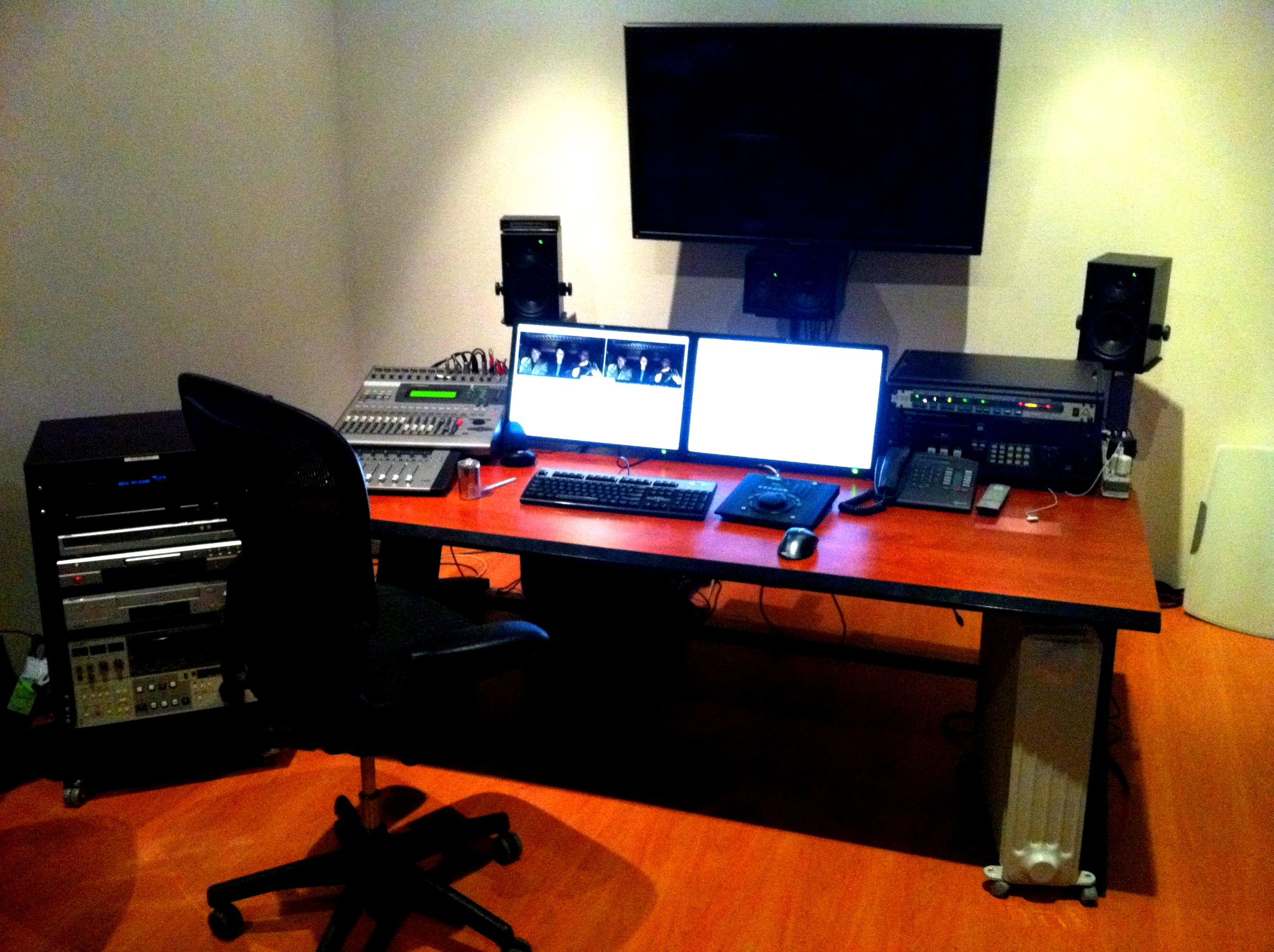 AVID studio